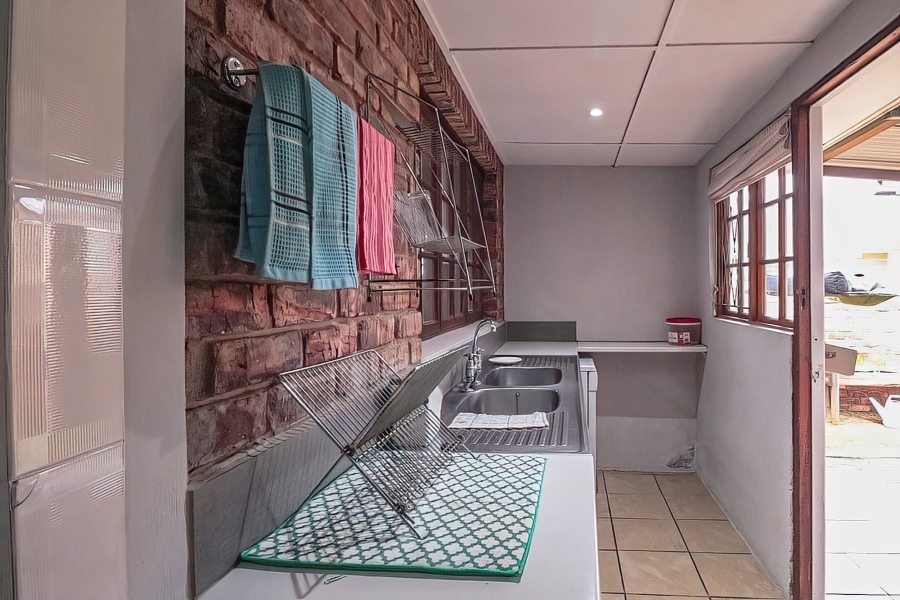 4 Bedroom Property for Sale in Bramhope Eastern Cape